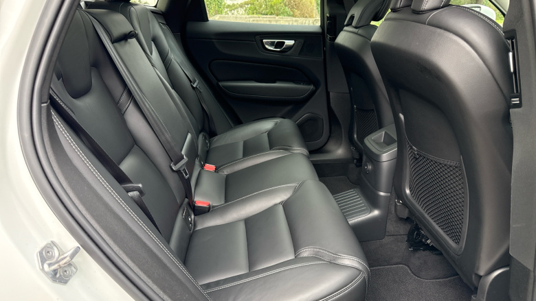 Volvo Xc60 2.0 T6 Recharge PHEV Inscription 5dr AWD Auto Estate